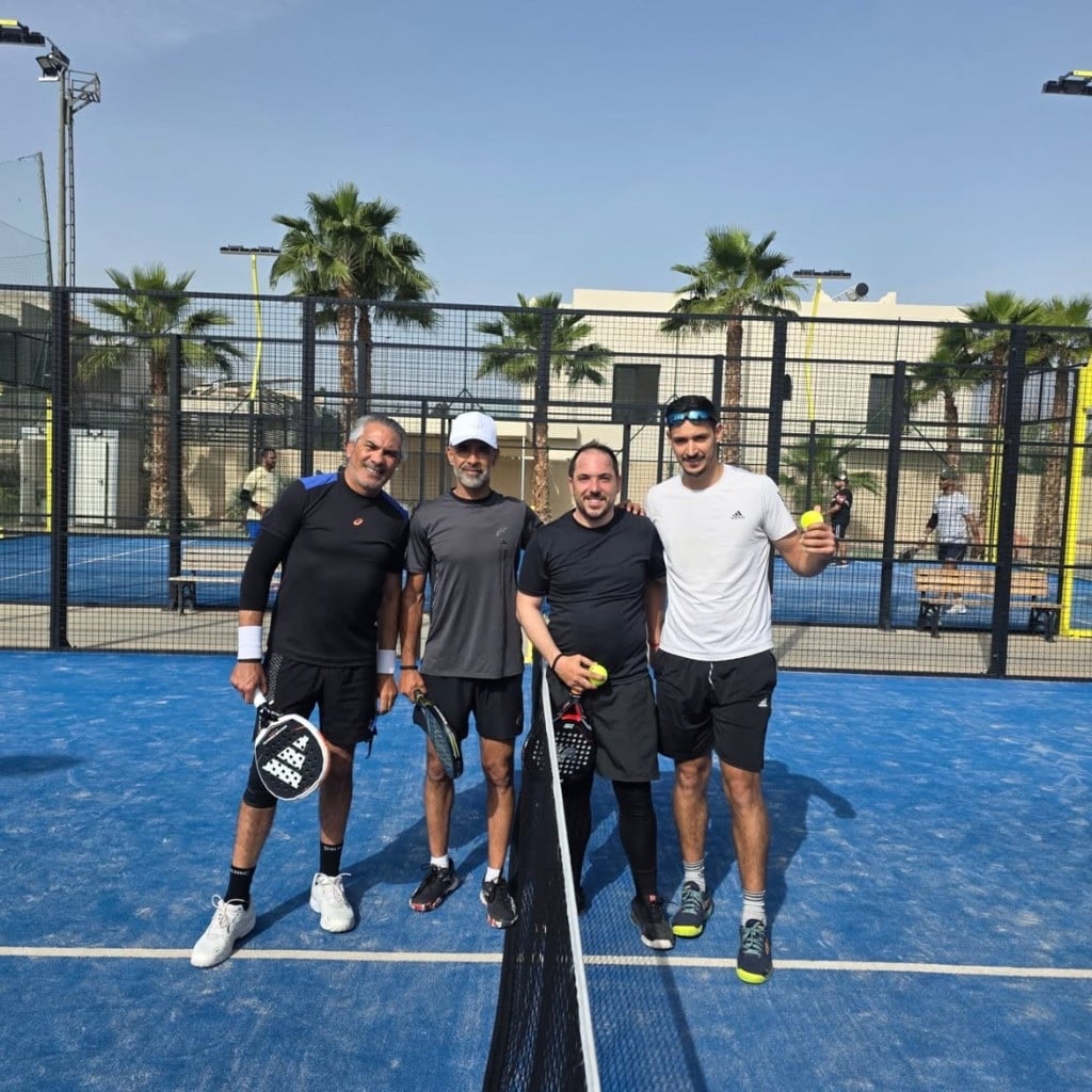Groupe de joueurs à KICK OFF Academy Foot & Padel — séminaire Marrakech